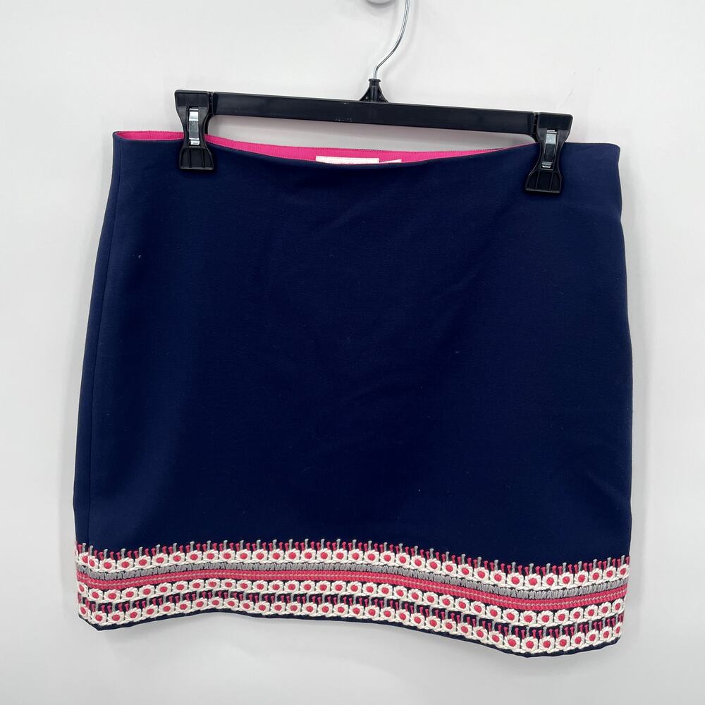 VINEYARD VINES Navy Embroidered Mini Skirt // 4